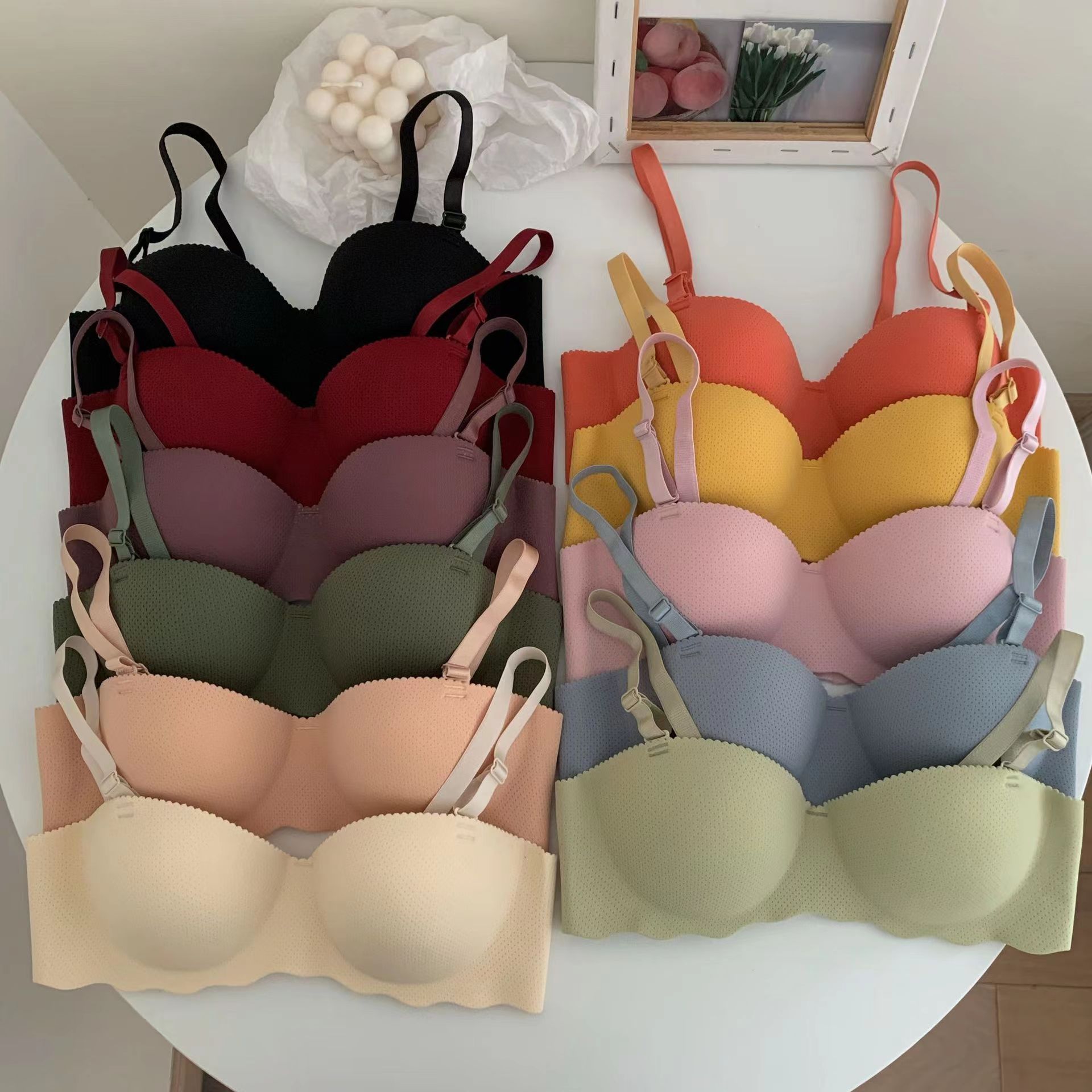 Plunge Bra Push Up - 女性ガールズプッシュアップブラジャー夏通気性肌に優しい薄いワンピースシームレス下着ブラジャーなしワイヤーリング調節可能なショルダー