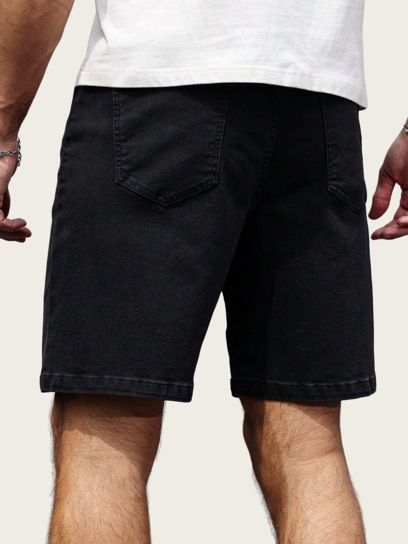 メンズ ピュアブラック スリムストレート デニムショーツ、春 - Levis Jeans 501 のレビューと価格